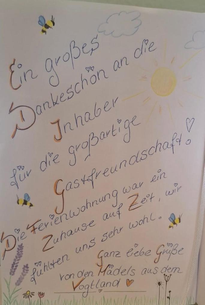 Appartement "Stadtgefluester" Im Zentrum, Inkl Stellplatz, 2 Betten, Babybett, Balkon, Gratis Kaffee Und Tee, Wlan Bautzen Bagian luar foto